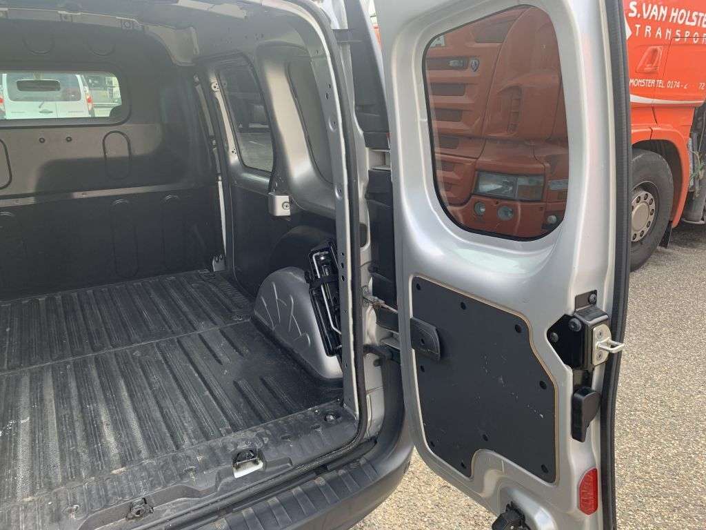 RENAULT kangoo airco navi Kastenwagen - Photo 6
