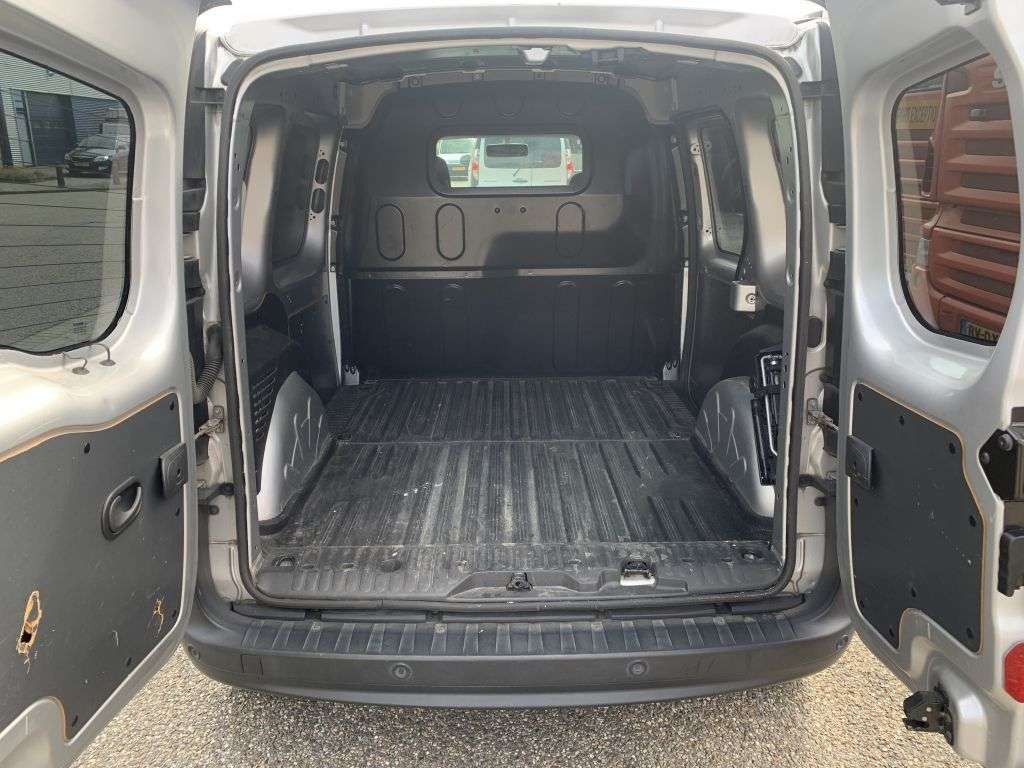 RENAULT kangoo airco navi Kastenwagen - Photo 7