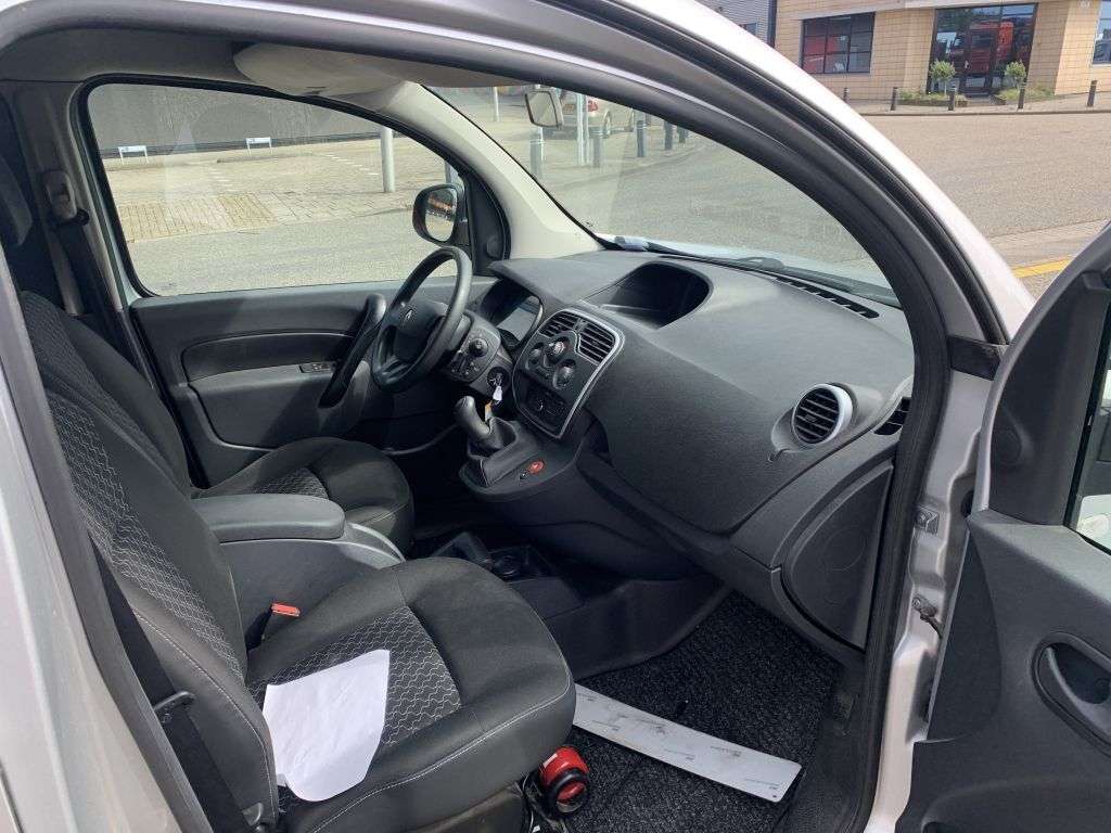 RENAULT kangoo airco navi Kastenwagen - Photo 5