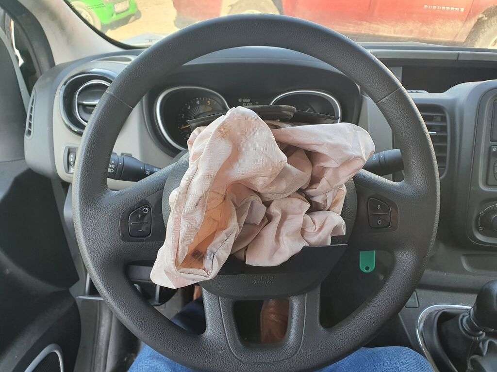RENAULT TRAFIC L1H1 KLIMA PALI I JEZDZI Kastenwagen - Photo 14