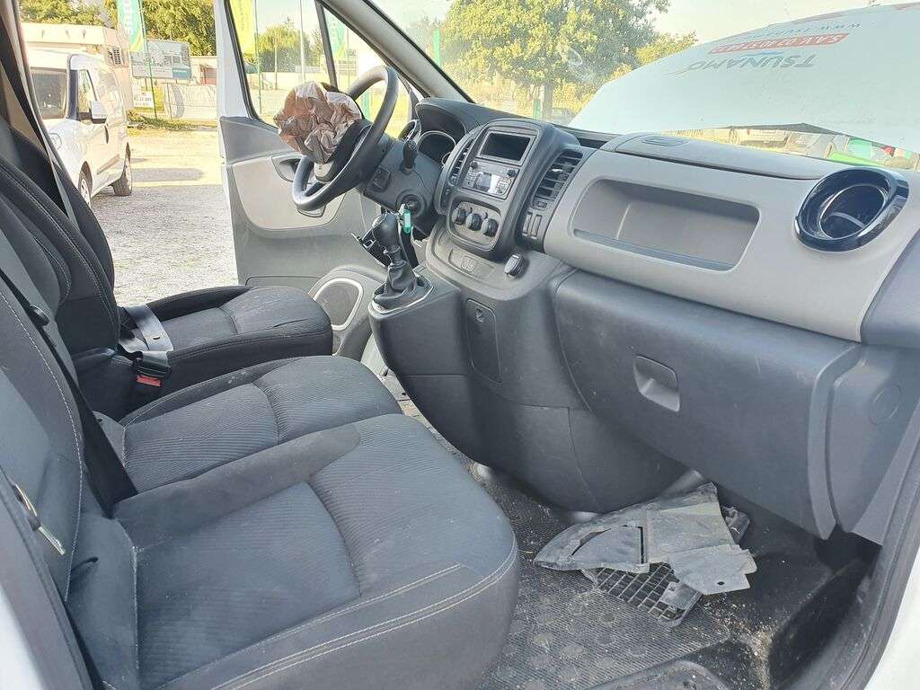 RENAULT TRAFIC L1H1 KLIMA PALI I JEZDZI Kastenwagen - Photo 15