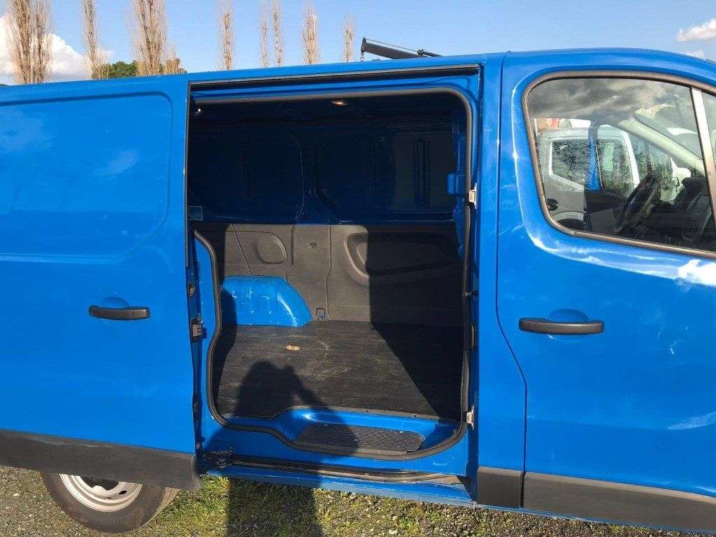 RENAULT TRAFIC 1.6 Kastenwagen - Photo 5