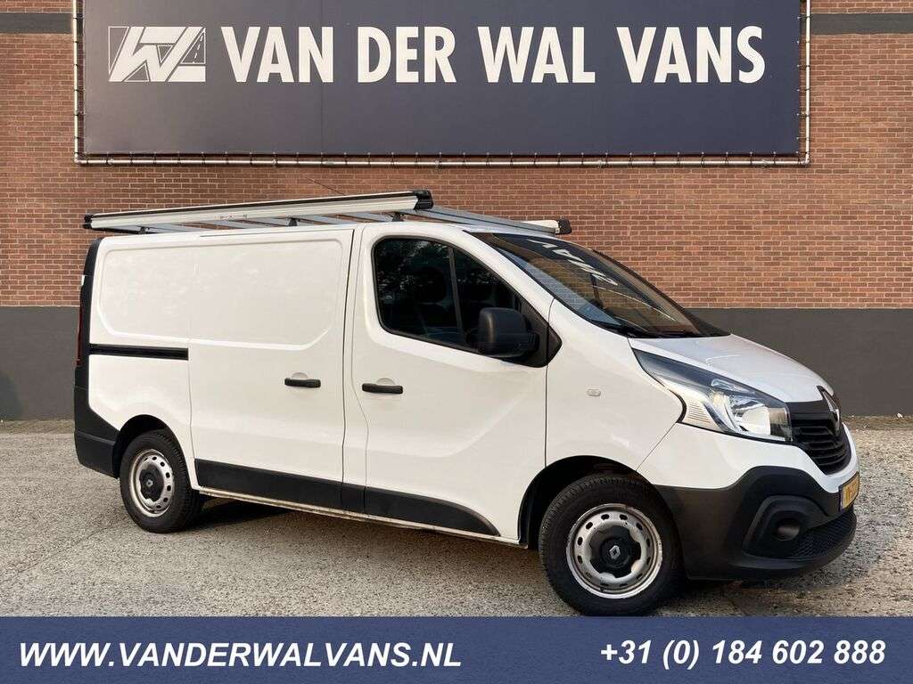 RENAULT Trafic 1.6dCi L1H1 Airco, imperiaal, trekhaak, cruise, pdc, bijr Kastenwagen