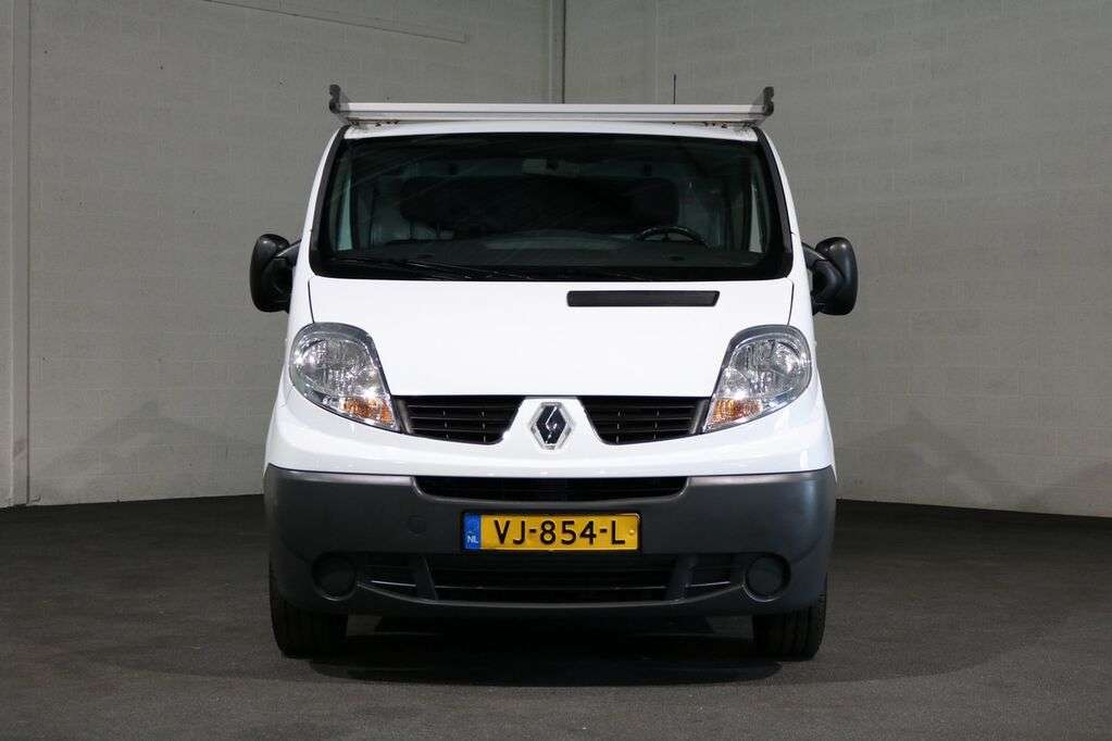 RENAULT Trafic 2.0 dCi L1 H1 Achterklep Imperiaal Trekhaak Airco Navigat Kastenwagen - Photo 2