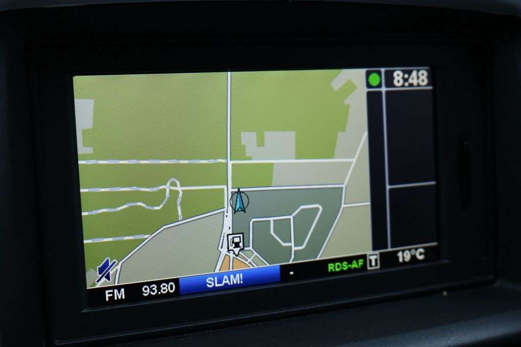 RENAULT Trafic 2.0 dCi L1 H1 Achterklep Imperiaal Trekhaak Airco Navigat Kastenwagen - Photo 16