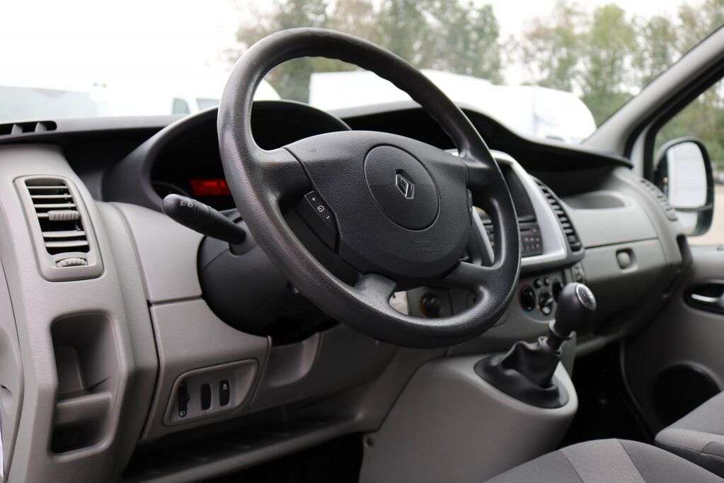 RENAULT Trafic 2.0 dCi L1 H1 Achterklep Imperiaal Trekhaak Airco Navigat Kastenwagen - Photo 22
