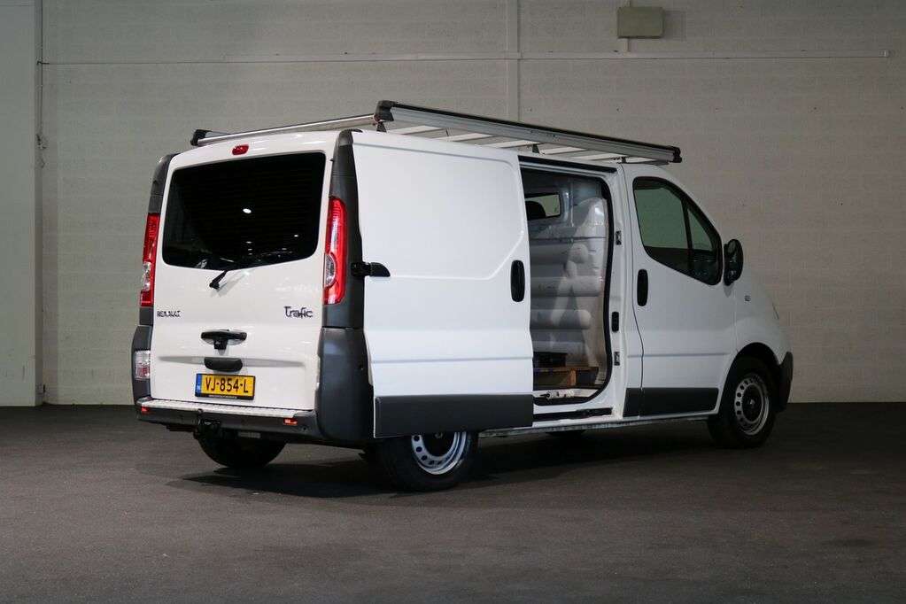RENAULT Trafic 2.0 dCi L1 H1 Achterklep Imperiaal Trekhaak Airco Navigat Kastenwagen - Photo 5