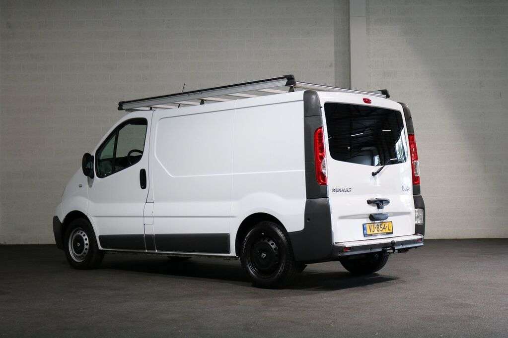 RENAULT Trafic 2.0 dCi L1 H1 Achterklep Imperiaal Trekhaak Airco Navigat Kastenwagen - Photo 9